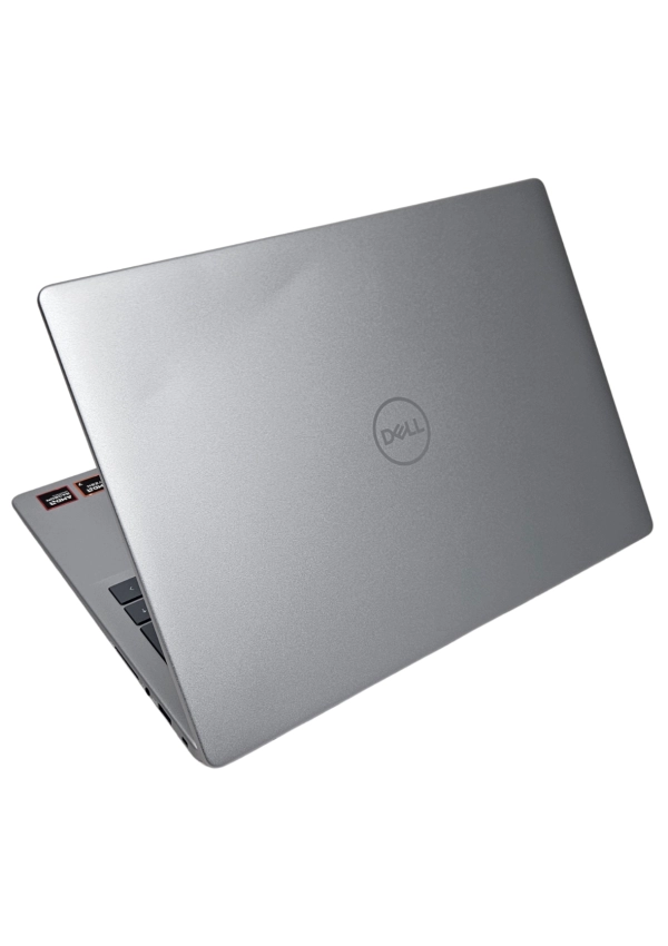 DELL Inspiron 5445 Ryzen 7 8840U 16GB 512GB SSD 14
